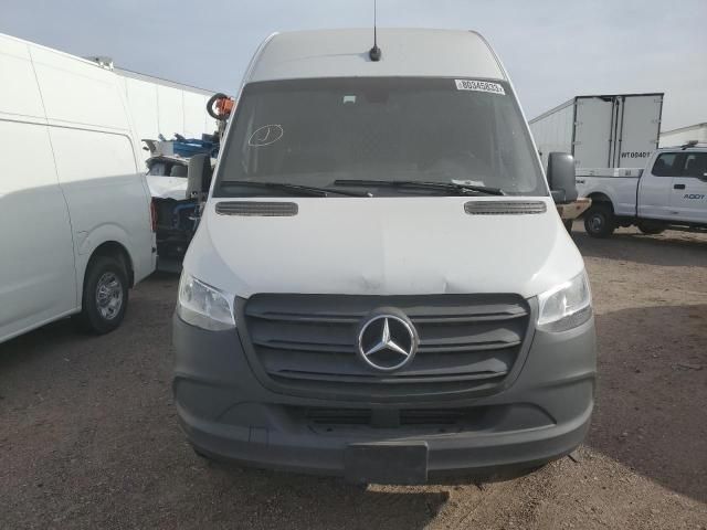 2022 Mercedes-Benz Sprinter 2500