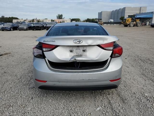 2016 Hyundai Elantra SE