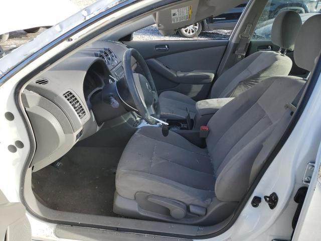 2010 Nissan Altima Base