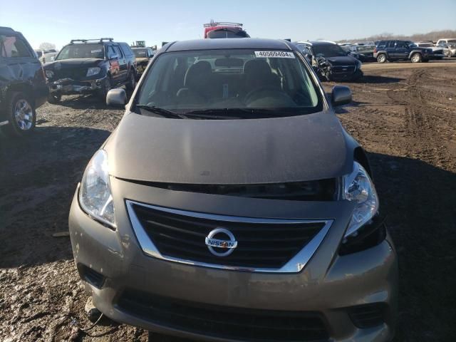 2013 Nissan Versa S