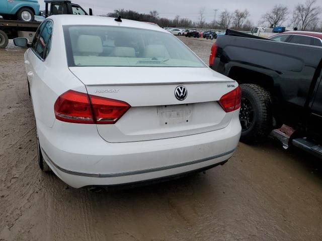 2013 Volkswagen Passat SEL