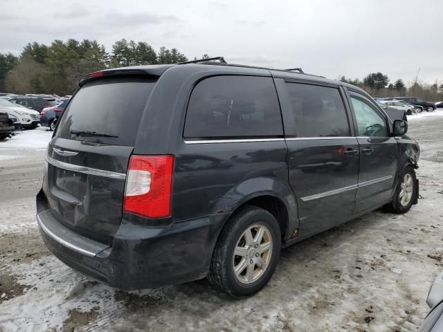 2012 Chrysler Town & Country Touring