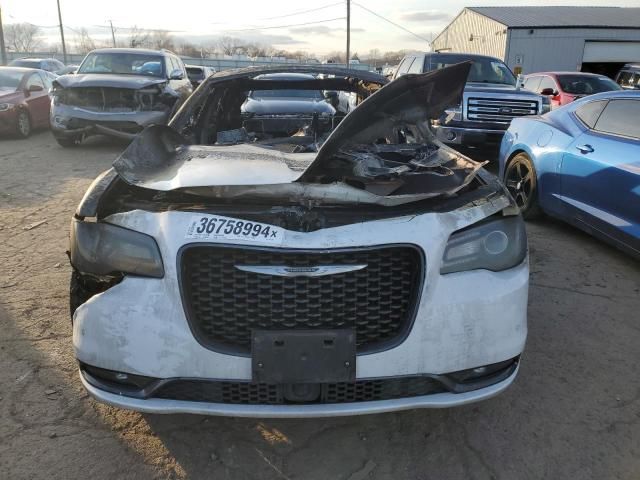 2018 Chrysler 300 S