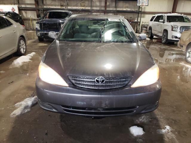 2004 Toyota Camry LE