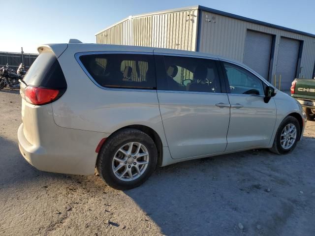 2017 Chrysler Pacifica LX