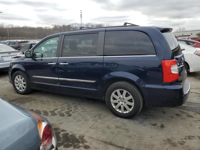 2012 Chrysler Town & Country Touring L