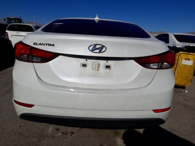 2015 Hyundai Elantra SE