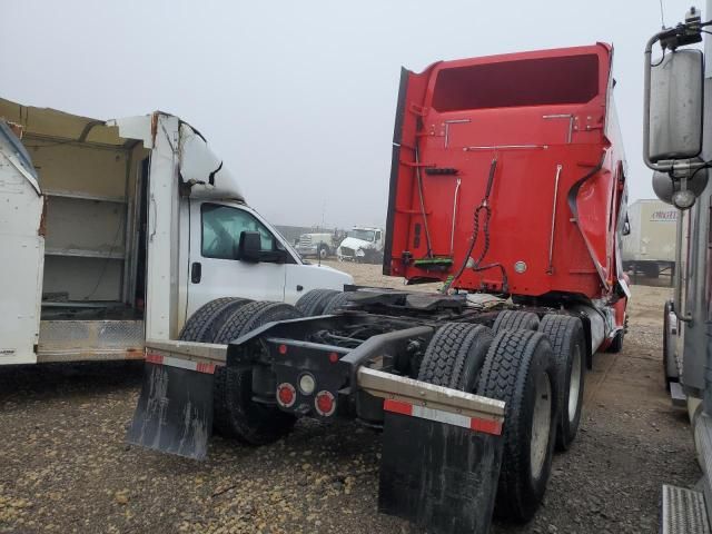 2018 Freightliner Conventional Coronado 132