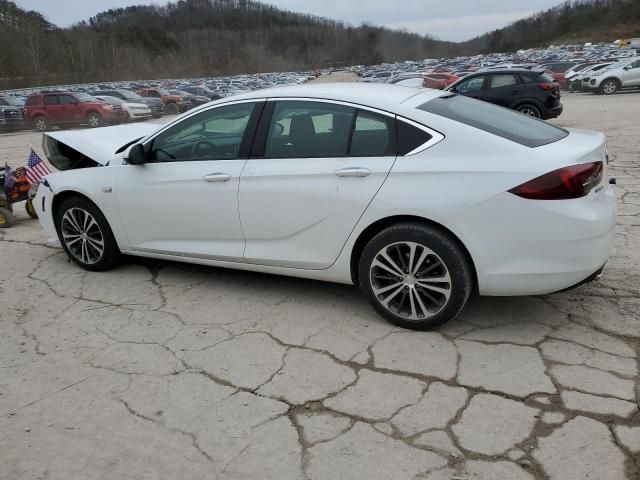 2018 Buick Regal Essence