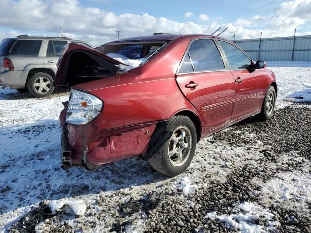 2004 Toyota Camry LE