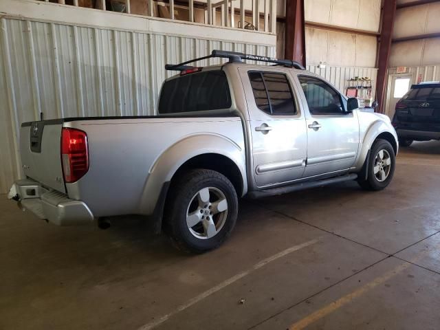 2005 Nissan Frontier Crew Cab LE