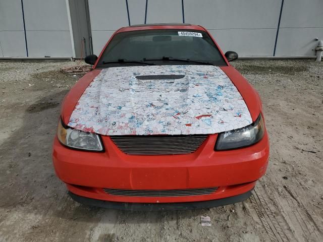 2000 Ford Mustang