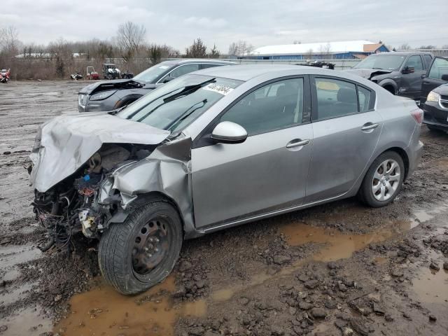 2013 Mazda 3 I