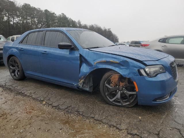 2022 Chrysler 300 Touring