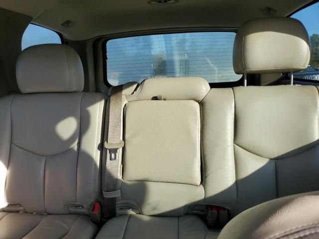 2004 Chevrolet Tahoe C1500