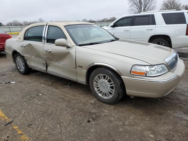 2008 Lincoln Town Car Signature Limited