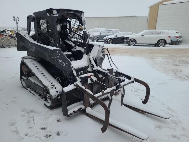 2019 John Deere 325G