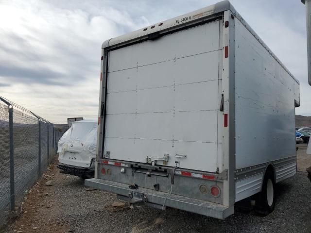 2006 Ford Econoline E450 Super Duty Cutaway Van