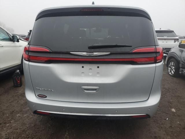 2023 Chrysler Pacifica Touring