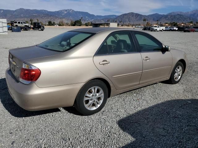 2005 Toyota Camry LE