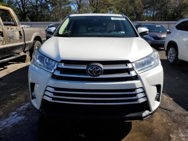 2018 Toyota Highlander SE