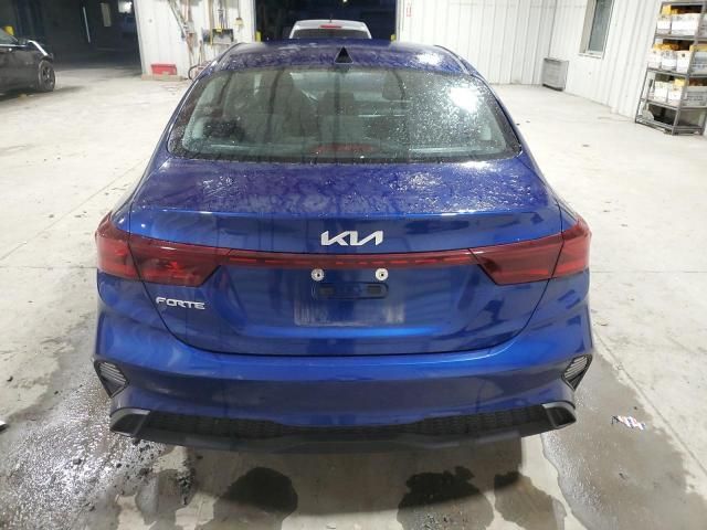 2022 KIA Forte FE