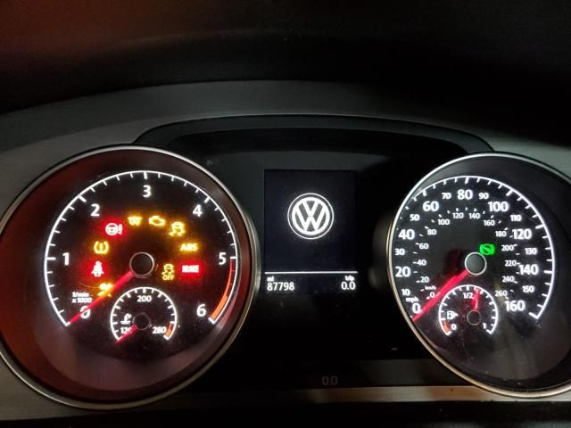 2015 Volkswagen Golf TDI