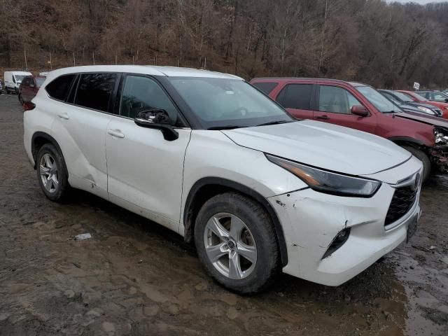 2022 Toyota Highlander L