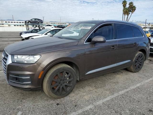 2017 Audi Q7 Premium Plus