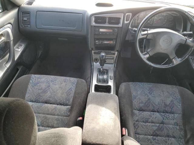 1996 Nissan Stagea