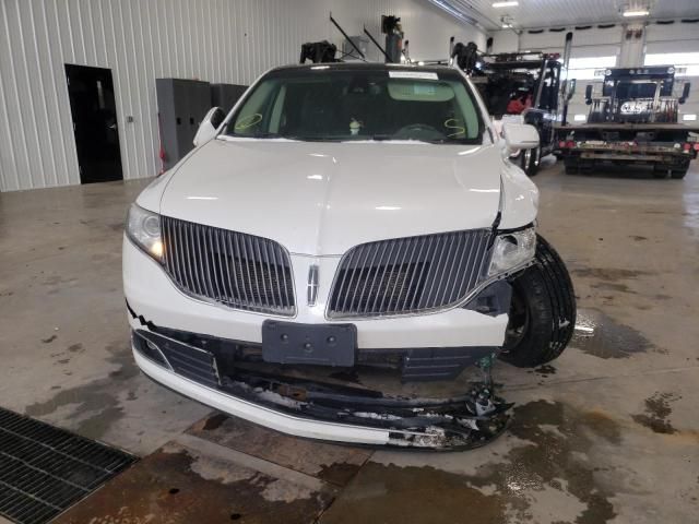 2014 Lincoln MKT