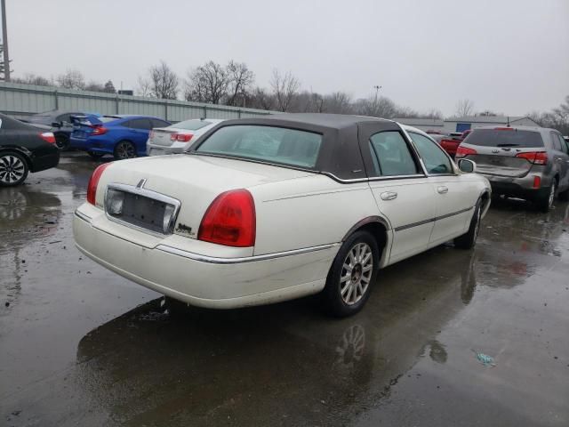 2006 Lincoln Town Car Signature