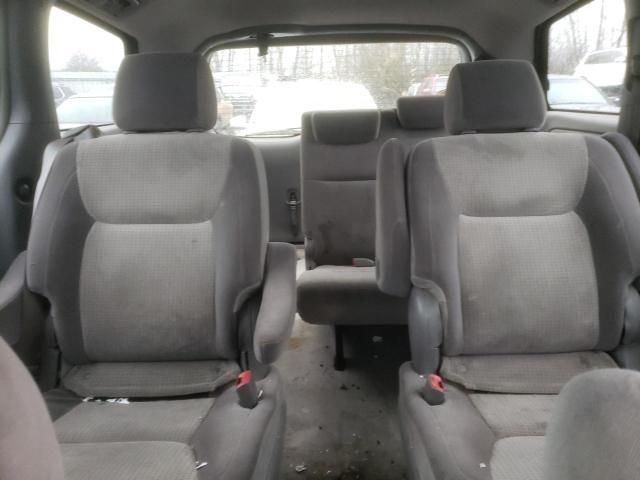 2007 Toyota Sienna CE