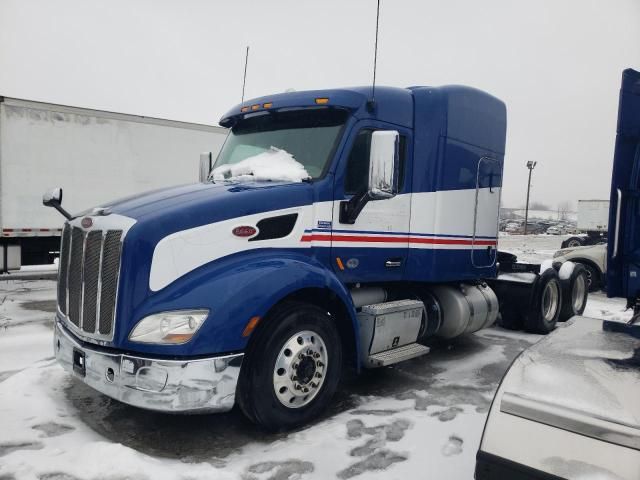 2017 Peterbilt 579