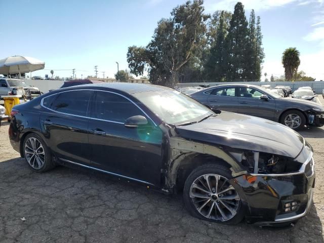 2017 KIA Cadenza Premium