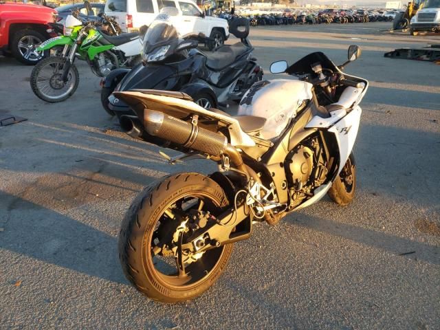 2010 Yamaha YZFR1