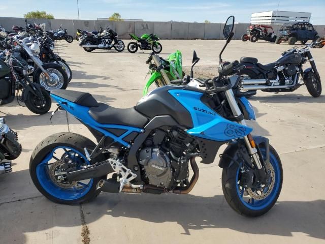 2023 Suzuki GSX800 R