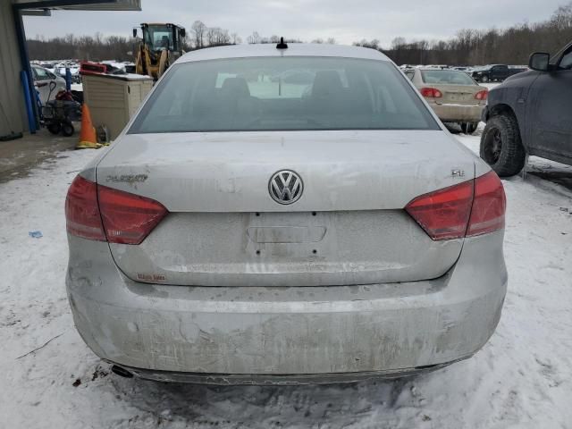 2013 Volkswagen Passat SE