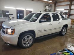 Vehiculos salvage en venta de Copart Pekin, IL: 2009 Chevrolet Avalanche K1500 LTZ