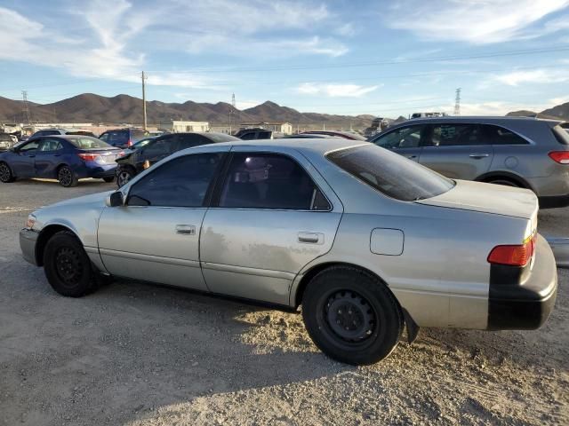 2000 Toyota Camry LE