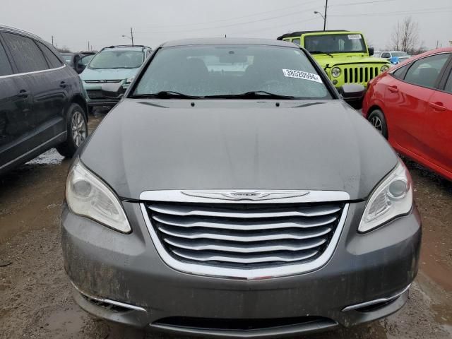 2012 Chrysler 200 Touring