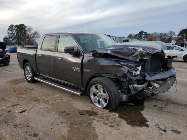 2015 Dodge RAM 1500 SLT