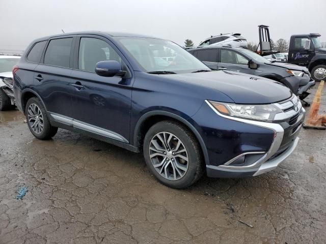 2016 Mitsubishi Outlander SE