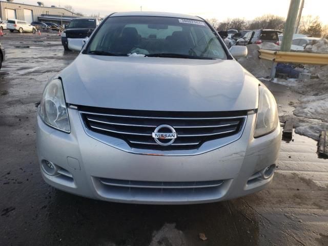 2010 Nissan Altima Base