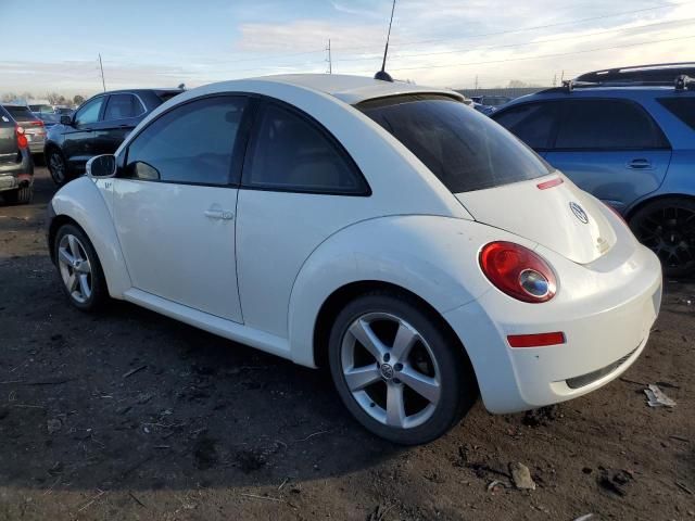 2008 Volkswagen New Beetle Triple White