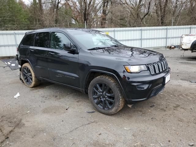 2020 Jeep Grand Cherokee Laredo