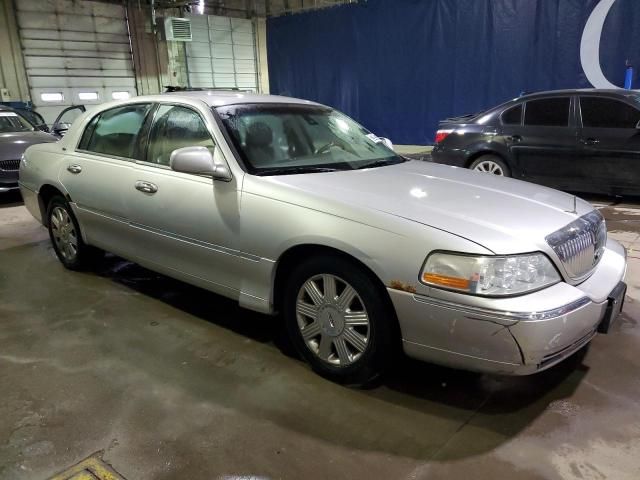 2003 Lincoln Town Car Cartier