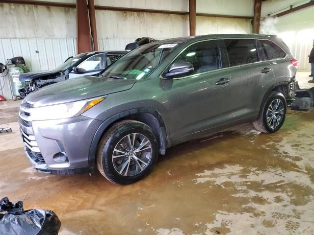 2018 Toyota Highlander LE