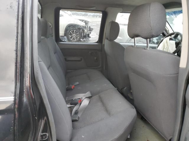 2002 Nissan Frontier Crew Cab XE