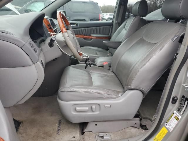 2008 Toyota Sienna XLE